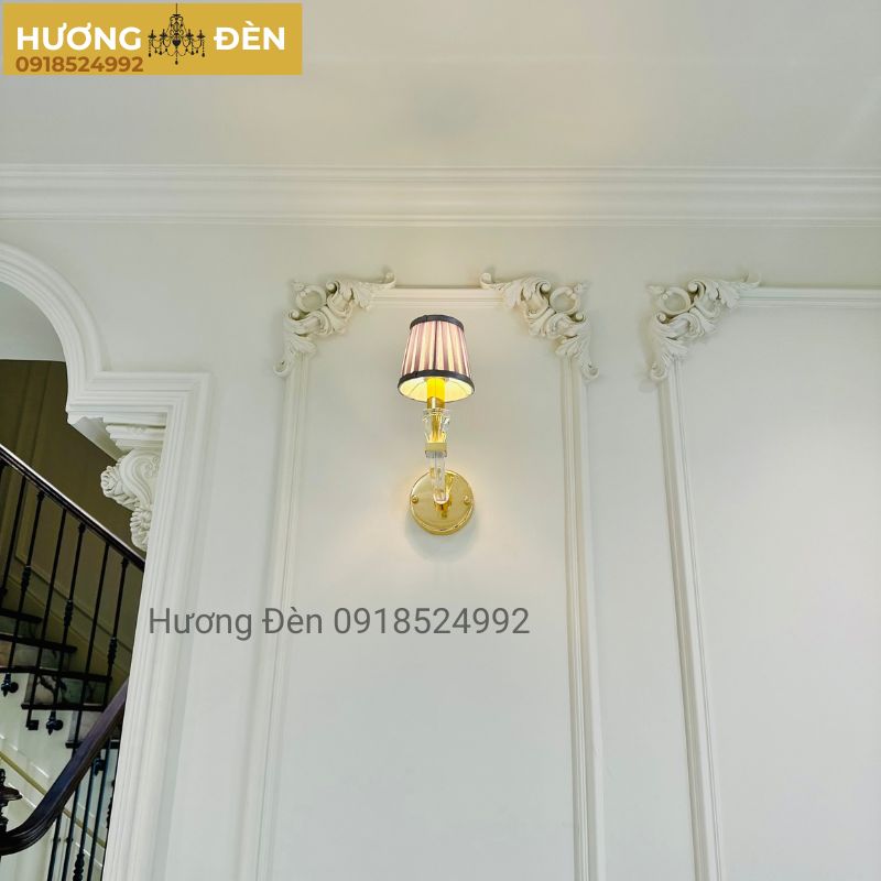 den-vach-tuong-co-dien-chinh-hang-vdc8898t1